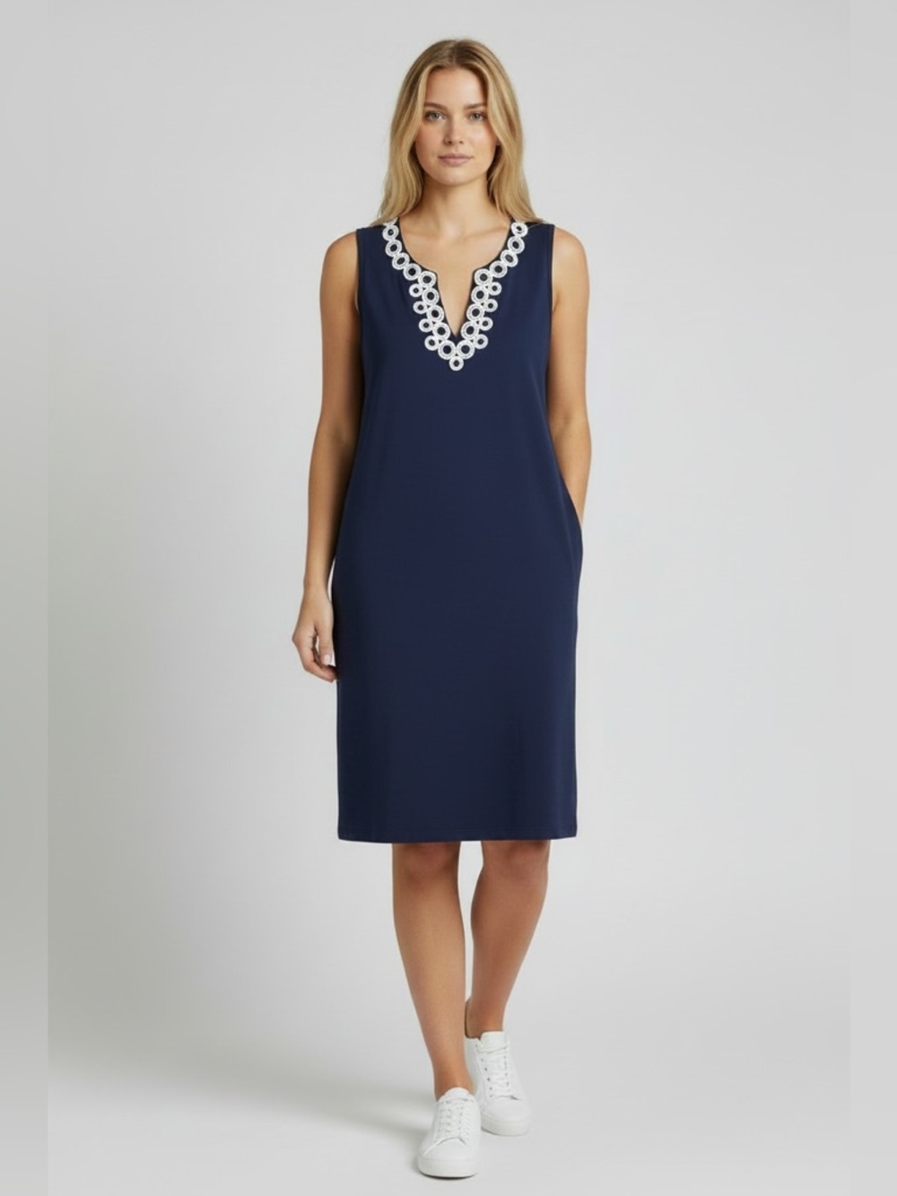 Lands' End Navy Sleeveless Shift Dress White Eyelet V-Neck Pockets 100% Cotton